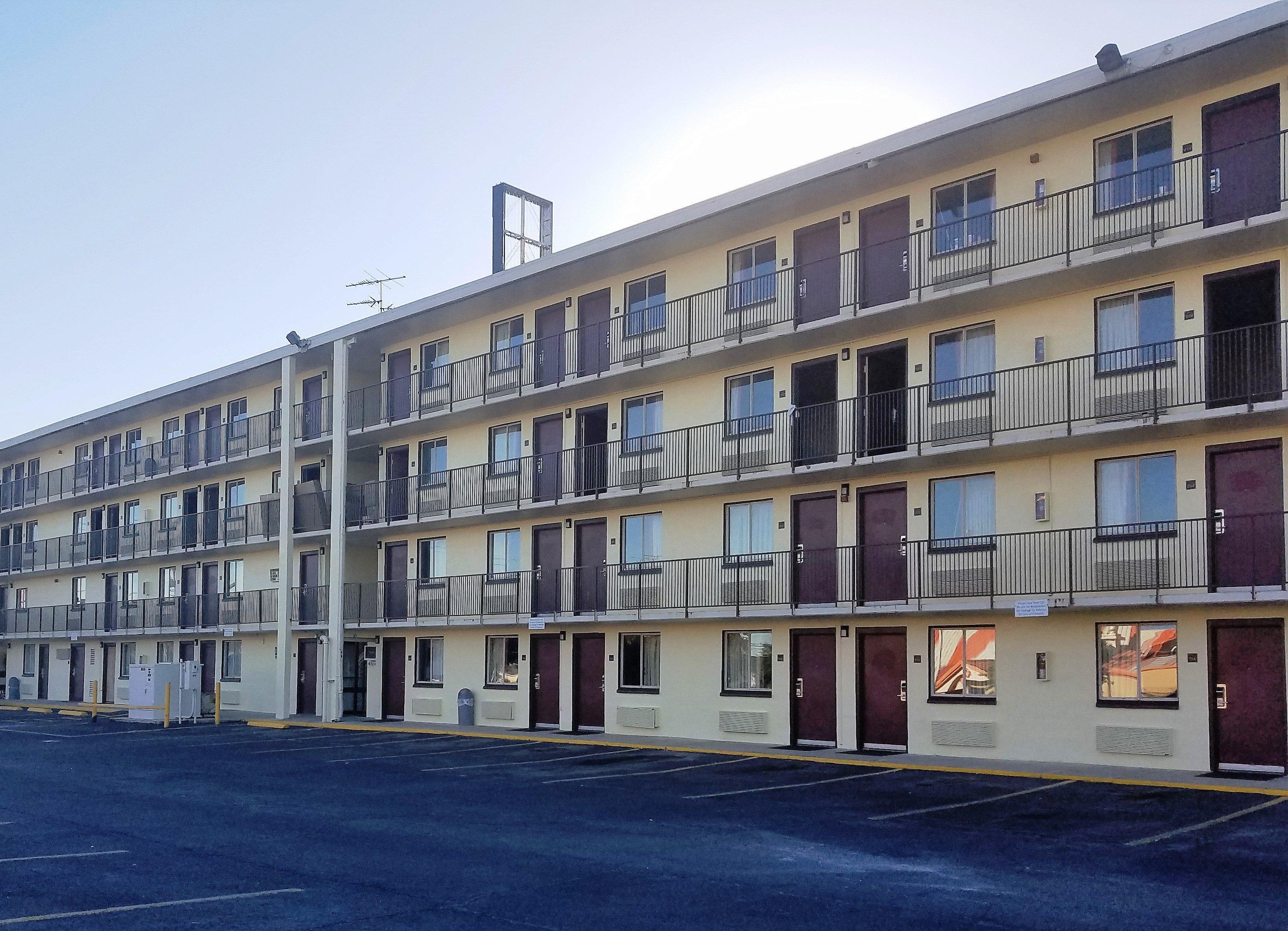Red Roof Inn San Antonio Northeast - Rittiman Rd Exterior photo